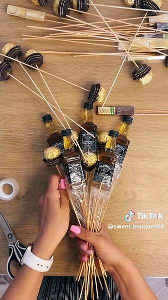 Candy Bouquet DIY Gift Idea for Sweet Moments