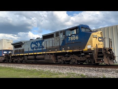 CSX YN2 C40-8W 7886 Leads Train I045-27 Solo at Whitehouse