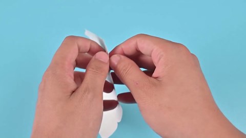 Back to School Bulletin Board Decorations – 2 Rolls 52ft Crayon and Pencil Border Trim, Self-Adhesive Classroom Decor for Wall, Chalkboard, Door, and Window