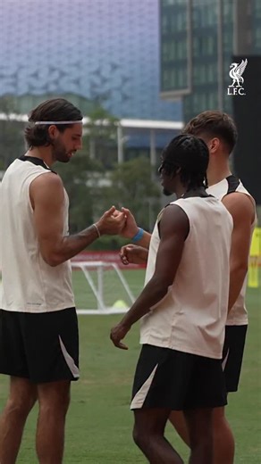 Liverpool Football Club on Instagram: "🤝🇭🇺"