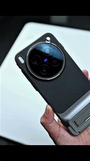 This New Phone Is PURE MADNESS 🥶📱" #technology #gadgets #mobiletips #phonehacks #unboxing #newtech