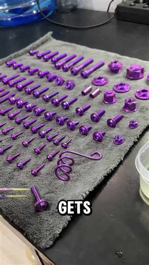 How anodizing looks like 👀