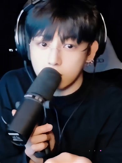 Jungkook is desperate for a comeback spoiler (*´ー｀*)😷 #jungkook #bts