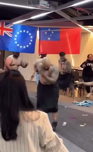 When you run out of dance moves ia oso le kung fu panda 😂🇼🇸🦇#samoa#malofie#pasifika