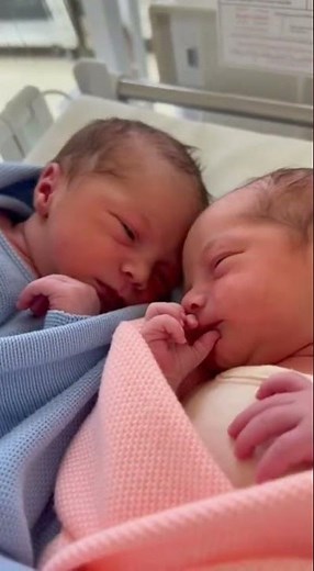 Twin Babies Sleeping Together is The Cutest Thing You'll See Today | Double The Love!