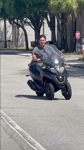 2020 Piaggio MP3 500