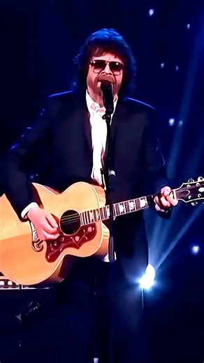 Jeff Lynne, Dhani Harrison and Joe Walsh "Something" ShortByRamónMata