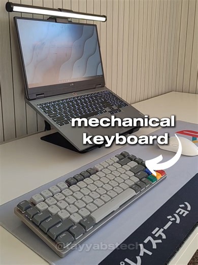 How to clean your mechanical keyboard! #pctips #techtok #pctipsandtricks #gamingsetup #mechanicalkeyboard