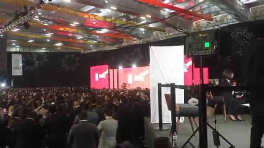 🔊 El gobierno de #Puebla confirmó la que será su nueva imagen institucional para el periodo 2024-2030, bajo el lema 'Por amor a Puebla, pensar en grande' 📹 @CarlosMorpe 📱 milenio.com/puebla | Milenio Diario Puebla