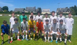 La section sportive du collège de Saint-Méen participe à un tournoi international