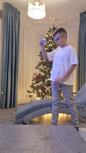 Single trick: String Loop 2x jug spike #kendama #viral #christmas