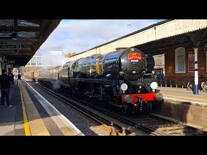 35028 "Clan Line" on 1Z81 at Fareham Station 15/11/25.
