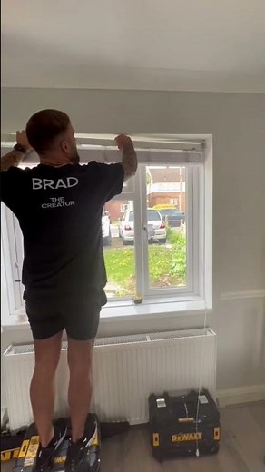 How To Install A Venetian Blind Like A Pro #diy #howto #shorts #doityourself