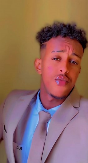 Stylish Suit Jacket Adjustments: Tips and Tricks