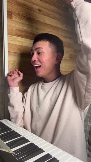 Got brave so I attempted Mariah Carey’s whistle note in her song “Emotions” #singing #challenge