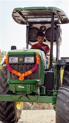 Nishu bhai Ka Stunt🔥#nishudeshwal#rohitdeshwal#modifiedtractor#tractorstunt#tochanking#shorts#viral