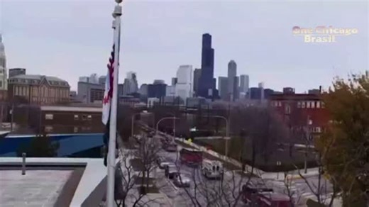 🔥🚑🚔 O novo promo trailer de One Chicago já está entre nós! Chicago Med T11, Chicago Fire T14 e Chicago P.D. T13 estreiam 1º de outubro na NBC. No Brasil, as novas temporadas chegam em novembro, com exclusividade no Universal . 💙✨ #onechicago #chicagomed #chicagofire #chicagopd | One Chicago Brasil