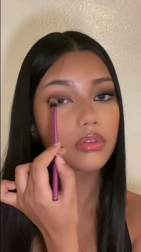 Adriana Lima Makeup Tutorial