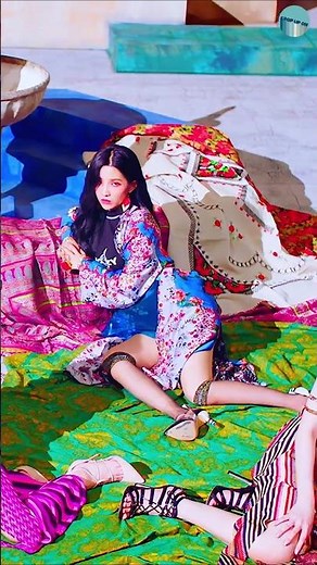 SOYEON 💥 idle (G)I‑DLE 여자아이들 'HANN (Alone) 한(一)' MV focus PART 1 #SOYEON #idle #한