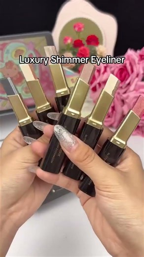 Matte Two Color Eyeshadow Stick Set