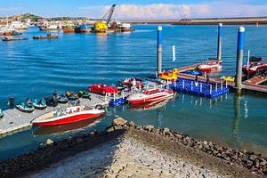 [Hot Item] Modular Cube V Type Floating Dock/HDPE Plastic Floating Pontoon/Water Walkway Cubes Pontoon Dock