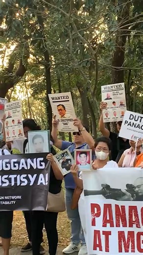 The families of alleged extrajudicial killing victims continue to call for justice and accountability from former Pres. Rodrigo Duterte, and his alleged co-perpetrators. A protest and public viewing were held on Friday, February 27, during the last day of the confirmation of charges hearing for the former president. Follow our live updates here: https://inqnews.net/DuterteICCHearingFeb27 Read more about Duterte’s case at the ICC: https://www.inquirer.net/duterte-at-the-icc-confirmation-of-charge