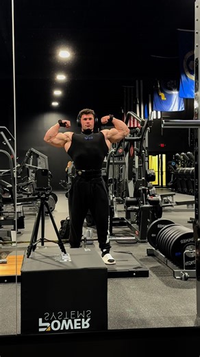 Jake Collins on Instagram: "I will bring the greatest 21 year old physique of all time 🤝 Code Jswole Clothes: @breathedivinity Gym @revhealthfit Code Collins15 @5%nutrition #bodybuilding #model #bicep #classicphysique #gymmotivation #jacked #muscle #motivation"