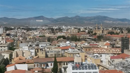 Παρολίγο τραγωδία στη Λευκωσία, κατέρρευσε μέρος διατηρητέας οικοδομής | AlphaNews