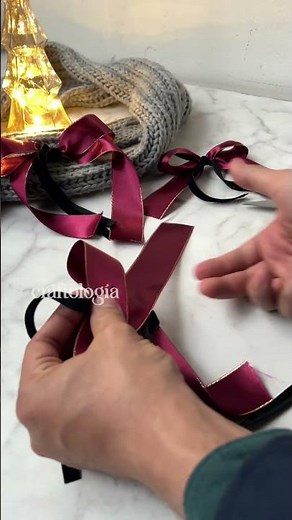 ¿Cómo hacer un moño con listón? 🎀 | Craftología