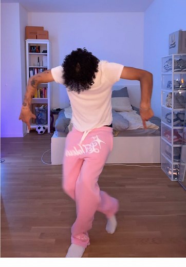 Can Boys Wear Pink? Exploring Fashion Trends