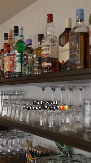 1.6M views · 4.6K reactions | That's it!  #RosinsRestaurants  Die neuen Folgen von „Rosins Restaurants“ - Donnerstag, um 20:15 Uhr bei Kabel Eins oder kostenlos streamen auf Joyn. | Kabel Eins | Facebook