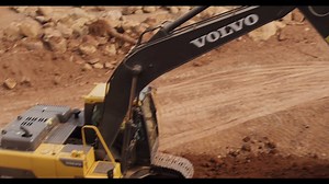 📢NEW: Volvo EC200D The 19.8 tonne EC200D Volvo excavator is a pure digging machine. Offering superb fuel economy, performance and comfort, this machine will dig, reliably and relentlessly, all day long. Learn more >>http://bit.ly/2Irxt4r | Babcock International Group - Africa