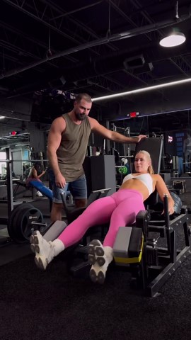 SIMONE | FITNESS on Instagram: "Safe to say this one was a killer 🥵 New machine at the glute lab and of course we had to give it a try! Facial expressions says it all 😂🔥 We did: 10 full reps 10 using @bretcontreras1 resistance 10 sec hold 10 pulses This will have your glutes on fire, I promise 😂 _ _ #viral #viralreels #igreels #fitnesstips #fitgirls #girlswholift #bc #bcstrength #glutelab #glutesquad #bretcontreras #gluteguy #fitnessgirls #glutegains #newglutemachine #glutepump #naturalbodie