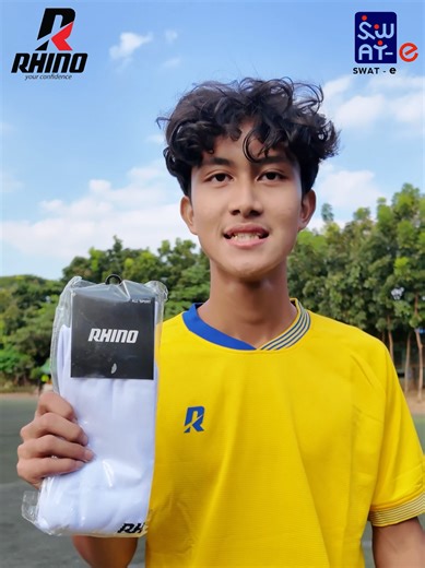 1 Vs 1 Challenge Fun Games with Rhino and Swat E