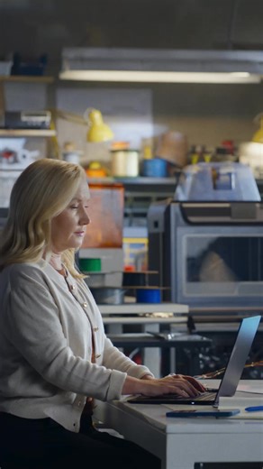 Switch to AT&T Dedicated Internet for Dynamic Defense® against online threats. | AT&T Business