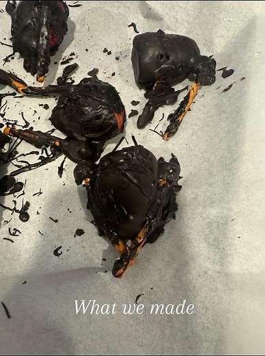 I made thanksgiving candy turkeys