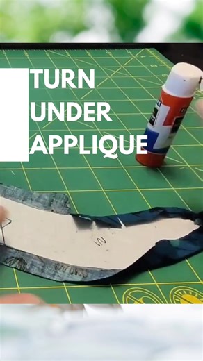 am I a cheater? ✂️ down n dirty needle turn applique #quilting #quiltersoftiktok #applique #behindthescenes #needleturnapplique #tutorial #rubystarsociety #petaldancequilt