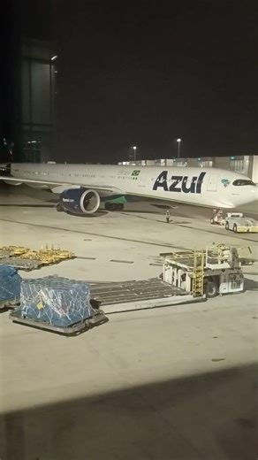 Azul Airbus 330-900 Pushback From Orlando To Campinas #aviation #travel #shorts