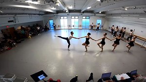 A final glimpse into the studio as TWB prepares to soar in 'when WE take flight.' 🔥 Beginning this Thursday, get ready to witness the incredible athleticism and artistry of The Washington Ballet in Balanchine's 'Stravinsky Violin Concerto!' 🩰 This technically challenging masterpiece pushes the boundaries of classical ballet, merging it with contemporary movement in a way that will leave you breathless. 🤯 when WE take flight | October 24-27 Warner Theatre 🎫 www.washingtonballetballet.org/when