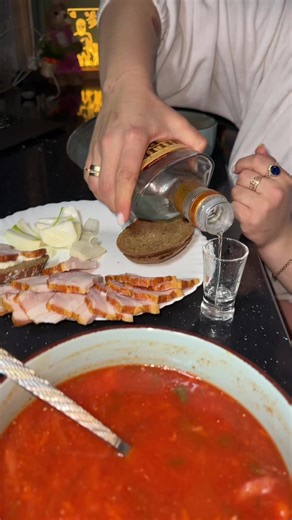 Шось задумала ))#зліхомяки