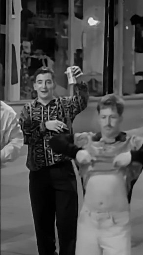 On this day 35 years ago, Pet Shop Boys released “So hard” as the lead single from “Behaviour”.