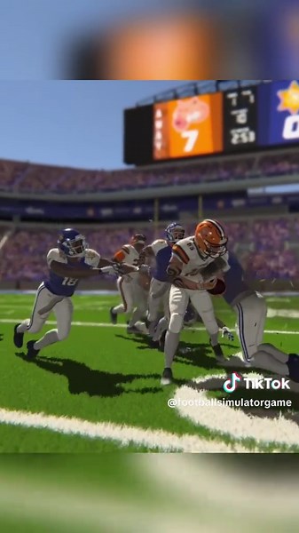 Football Simulator Gameplay: Epic Tackles and Touchdowns