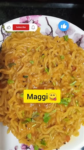2min maggi ka level up 👍🏻🤤#maggi #ytshorts #easyrecipes #homemade #streetstyle #desi#food #foodie