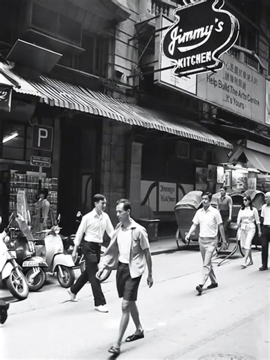 A Legacy of Celebration at Jimmy’s Kitchen✨ For almost a century, Jimmy’s Kitchen has been a cherished part of Hong Kong’s everyday celebrations — from quiet family dinners to life’s biggest milestones. Rooted in heritage yet always evolving, we've grown alongside the vibrant city we call home. As we look ahead to 2026, we are grateful for every moment shared at our tables and eagerly anticipate another year filled with warmth, flavour, and togetherness. 近百年來，Jimmy’s Kitchen 伴隨著香港人的重要時刻 — 從家庭聚餐到