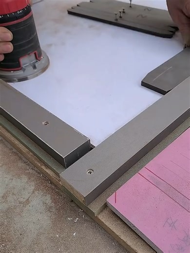 Edge Trimming Machine for Efficient Styling Solutions