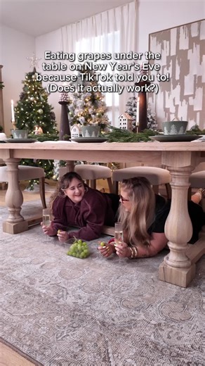 Do you guys have any New Year’s resolutions you’re excited about or want to try this year? 😊 Wishing you a very happy New Year, and thank you for your support throughout the year! 🥳🎉 Furniture featured: Heritage White Oak 185cm Rectangular Large Extending Dining Table