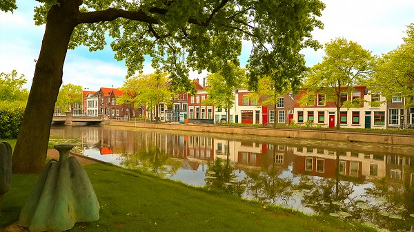 Discover Gouda, Netherlands (4K) – Cheese, Canals & Cultural Heritage