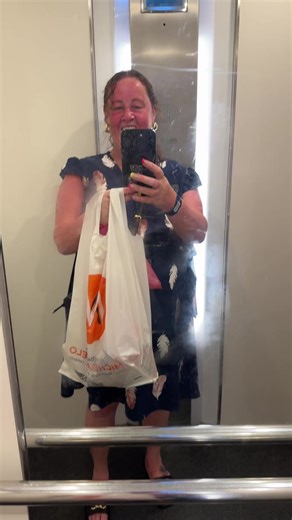 Videos de Michelle (@xmichelleward) con “original sound - Michelle”