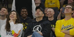 Ted Lasso himself, Jason Sudeikis, visits Caitlin Clark, Iowa women’s basketball team