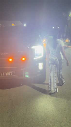 Encor happy birthday brother 🥂🎁🥳@cirisse houssen Jolie car🚓